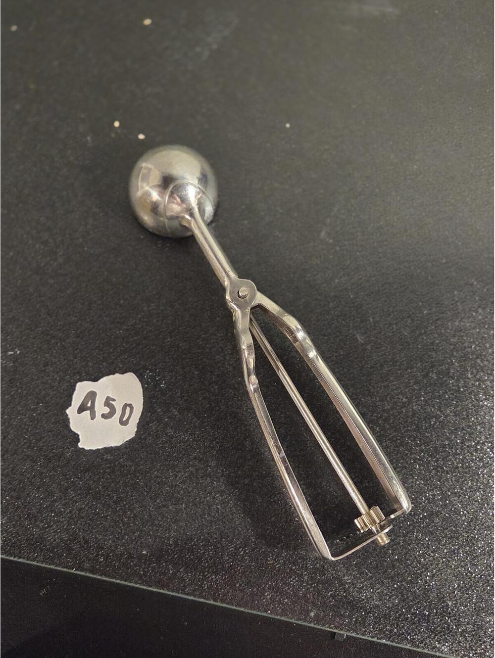 INOX Rost Frei 18/8 Stainless Steel Cookie Scoop #40 | Heavy Duty Disher